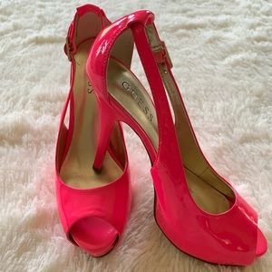Guess hot pink platform patent leather heels